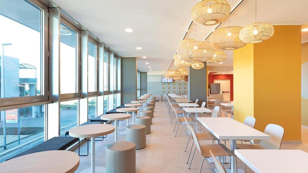 B&B Hotel Roma Fiumicino Aeroporto Fiera 2 Εξωτερικό φωτογραφία