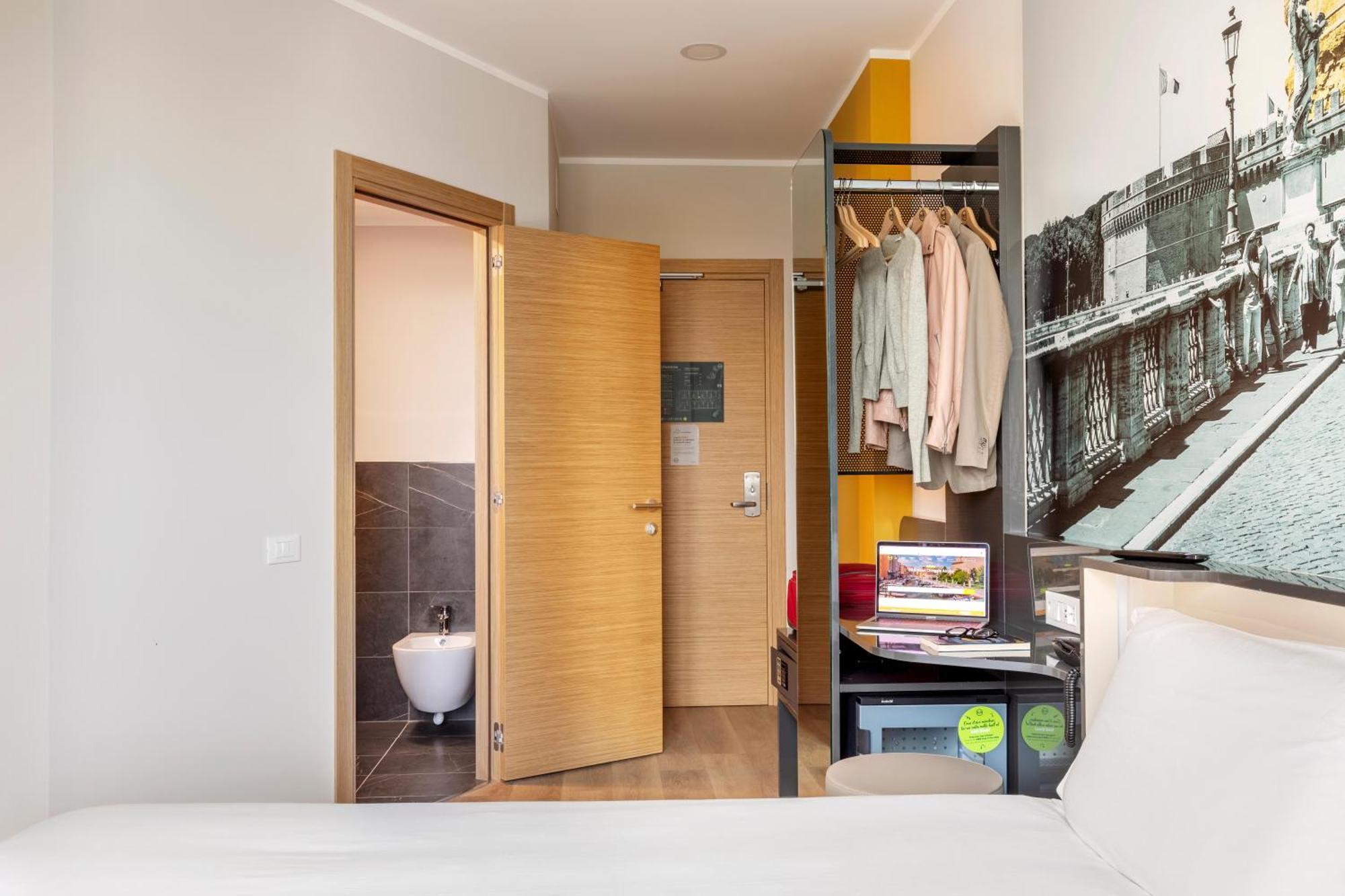 B&B Hotel Roma Fiumicino Aeroporto Fiera 2 Εξωτερικό φωτογραφία